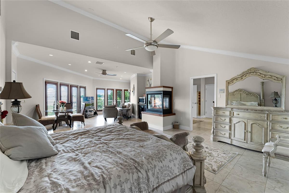 8605 BAY SHORE COVE — photo 38 of 61
