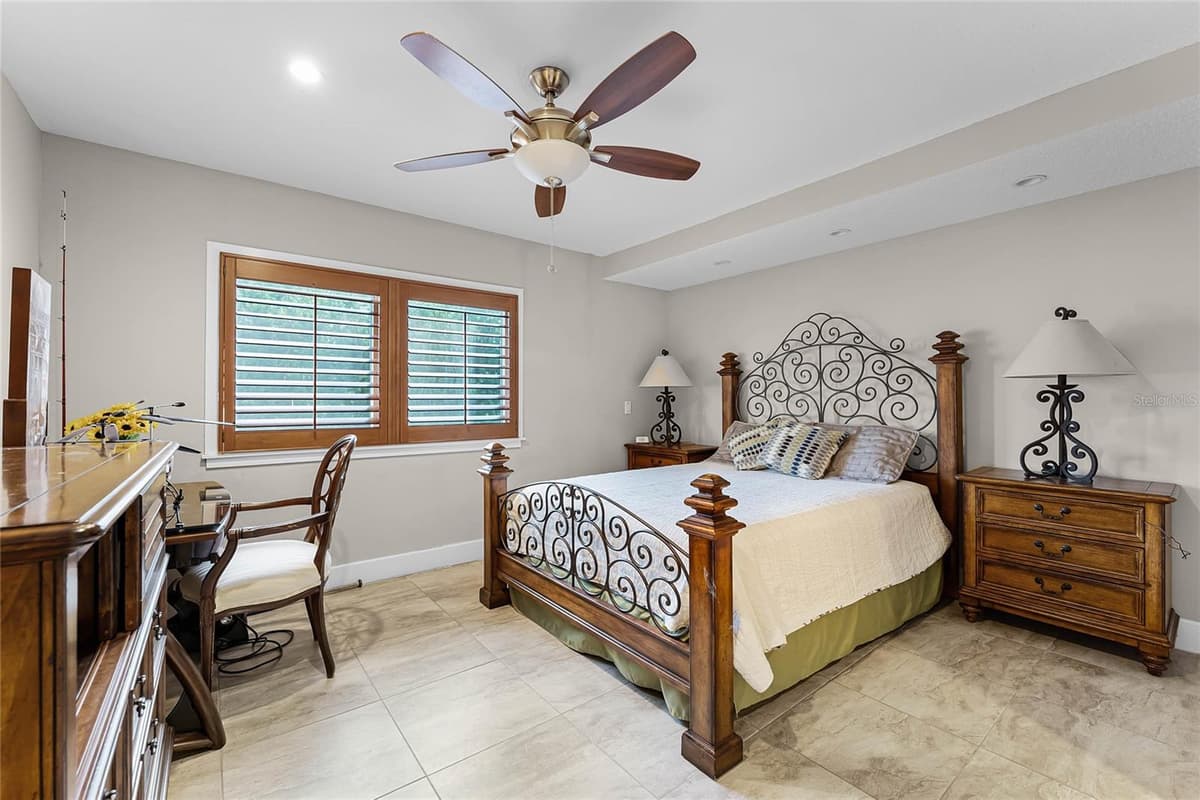 8605 BAY SHORE COVE — photo 44 of 61
