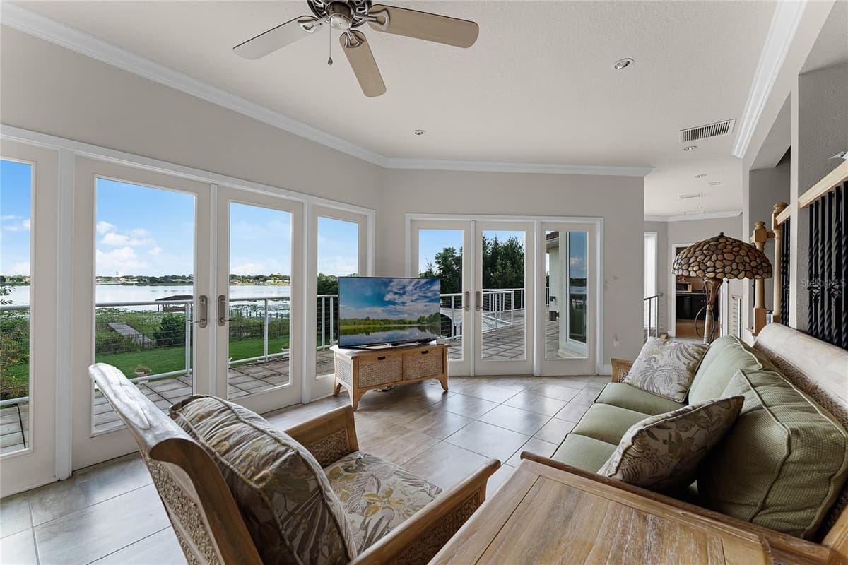 8605 BAY SHORE COVE — photo 31 of 61