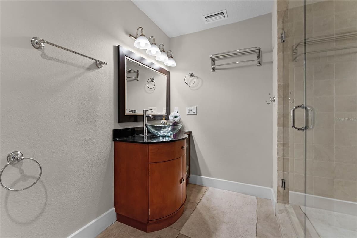 8605 BAY SHORE COVE — photo 25 of 61