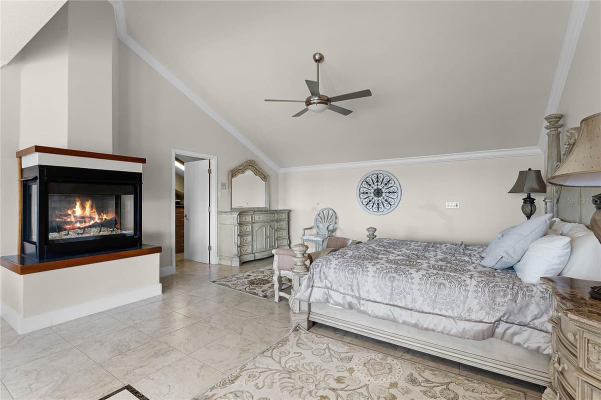 8605 BAY SHORE COVE — photo 35 of 61