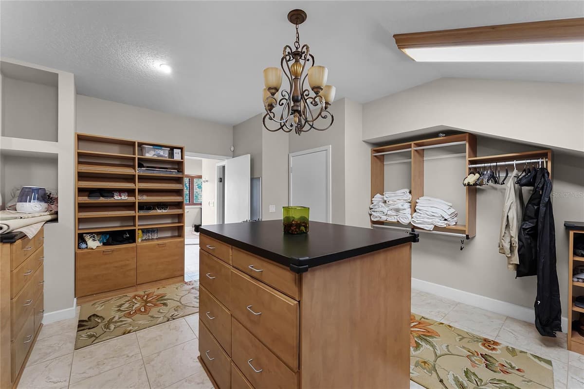 8605 BAY SHORE COVE — photo 39 of 61