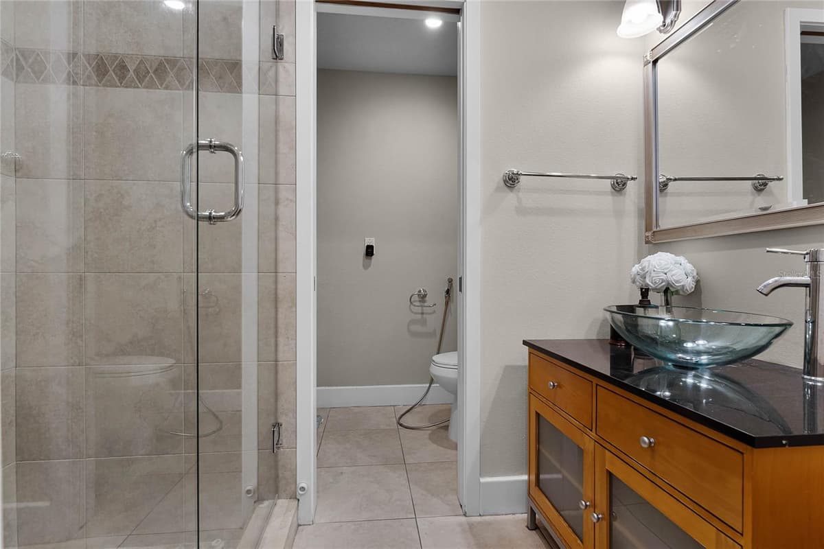8605 BAY SHORE COVE — photo 27 of 61