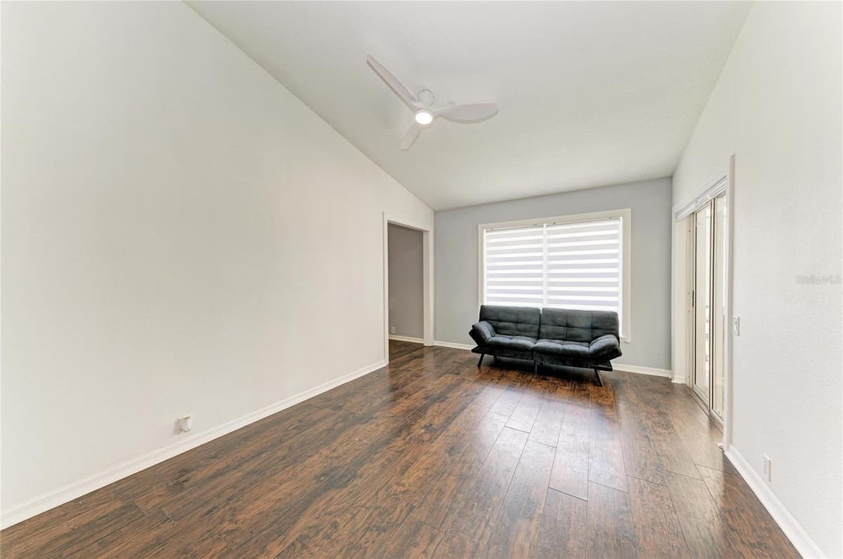 4907 KILTY COURT — photo 21 of 67