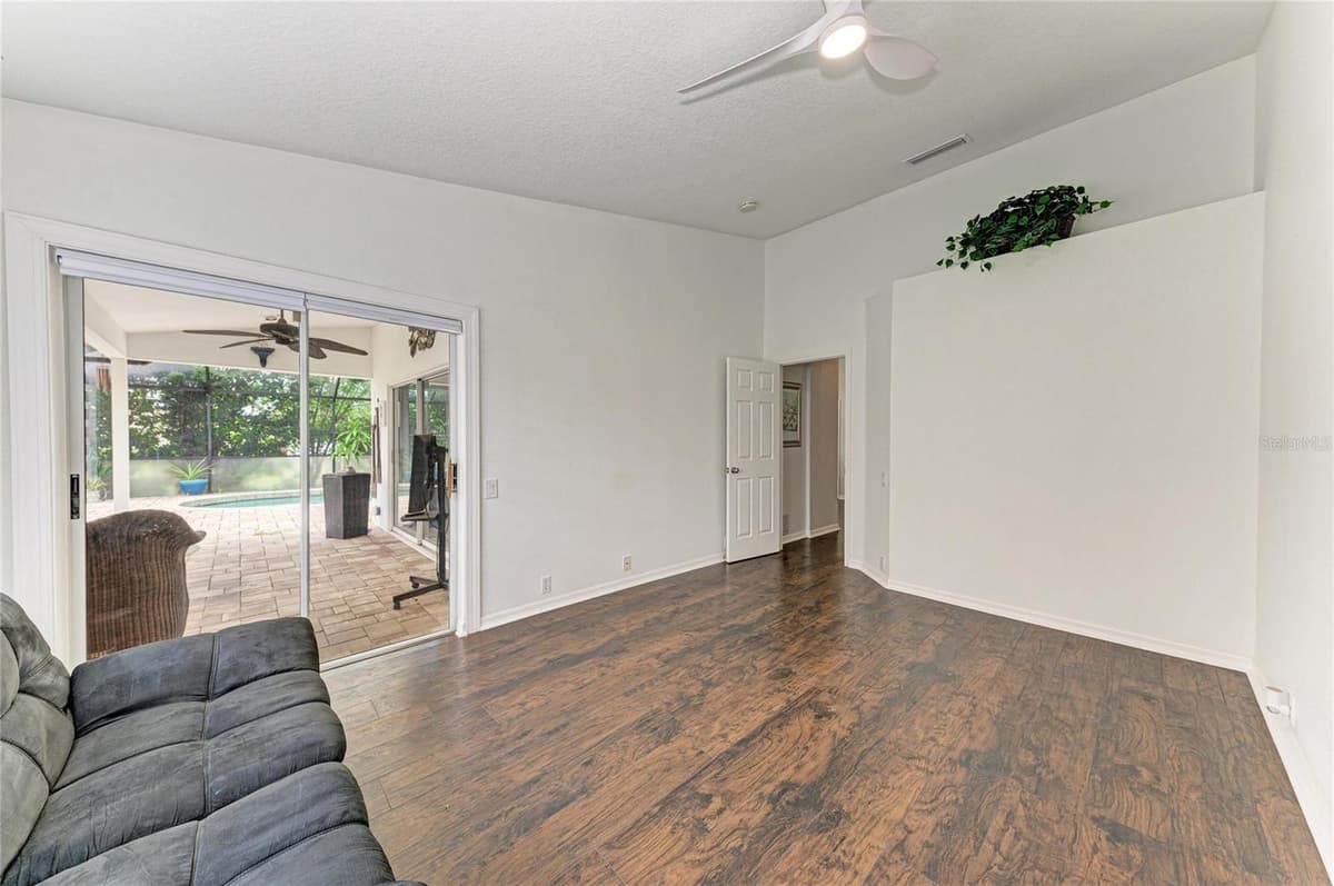 4907 KILTY COURT — photo 24 of 67