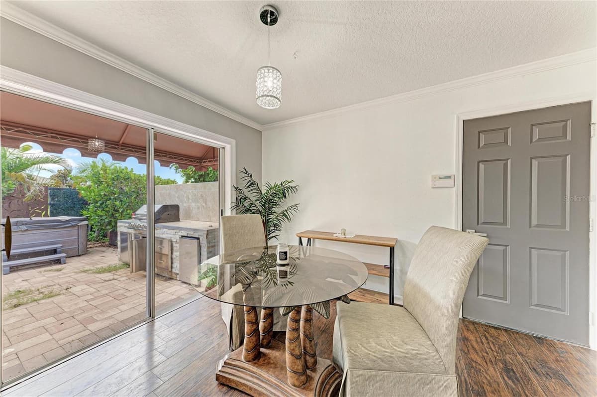4907 KILTY COURT — photo 16 of 67