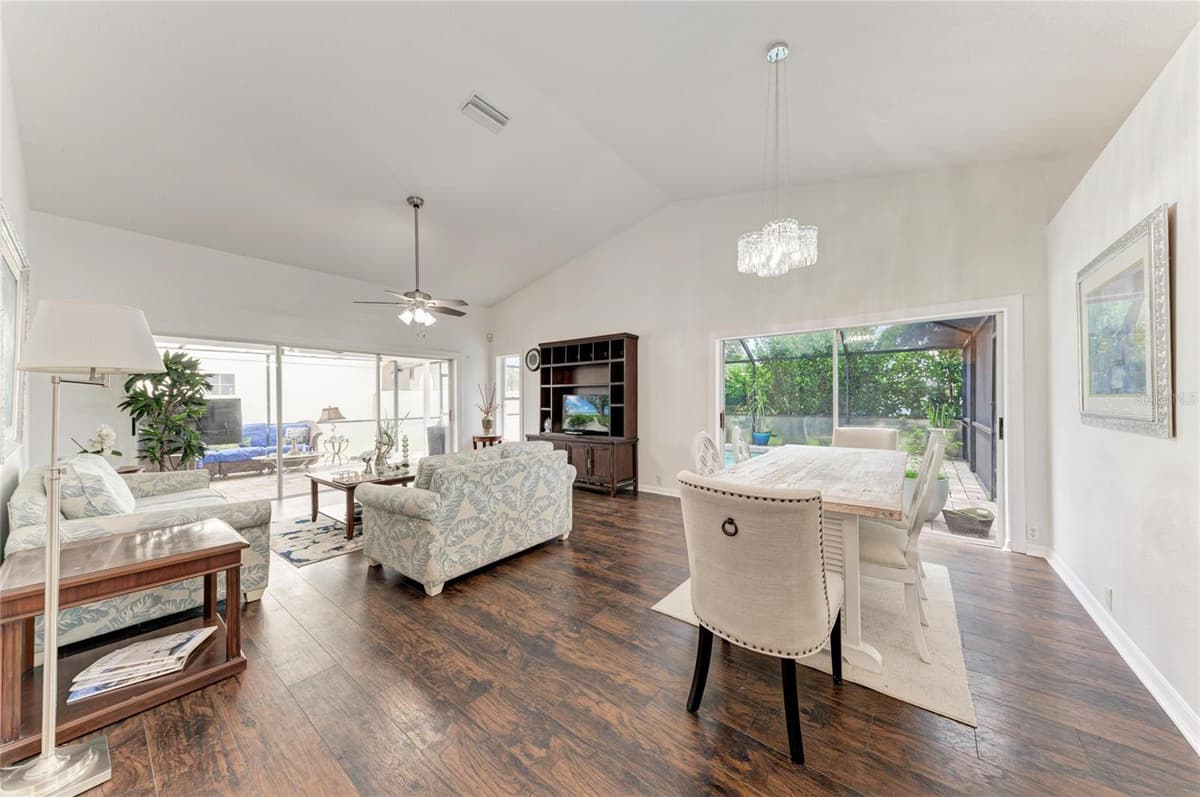 4907 KILTY COURT — photo 20 of 67