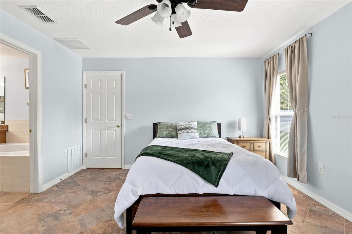 730 SPRING CAVERN AVENUE — photo 19 of 38
