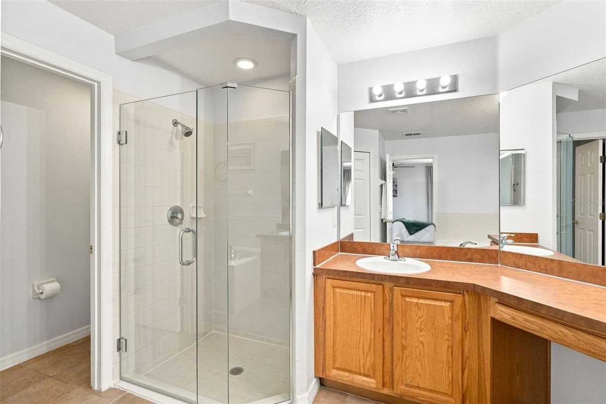 730 SPRING CAVERN AVENUE — photo 23 of 38