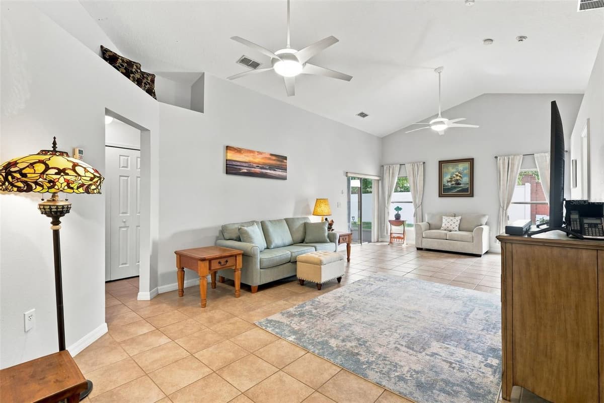 730 SPRING CAVERN AVENUE — photo 5 of 38