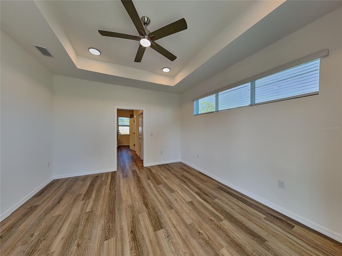 3137 JESTER STREET — photo 7 of 18