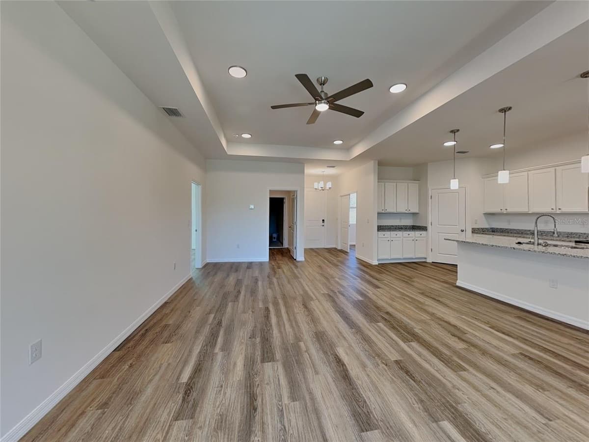 3137 JESTER STREET — photo 3 of 18
