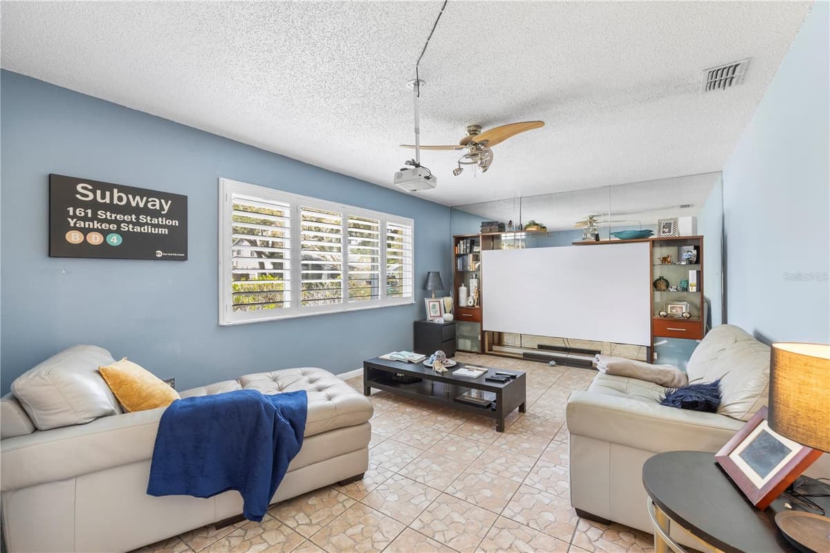 2158 KARAN WAY — photo 10 of 49