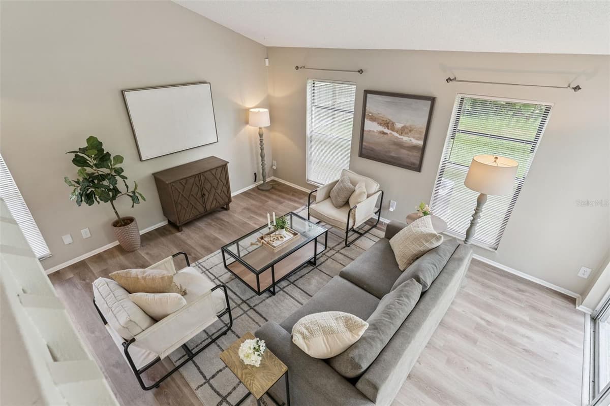 533 MADRIGAL COURT — photo 16 of 43