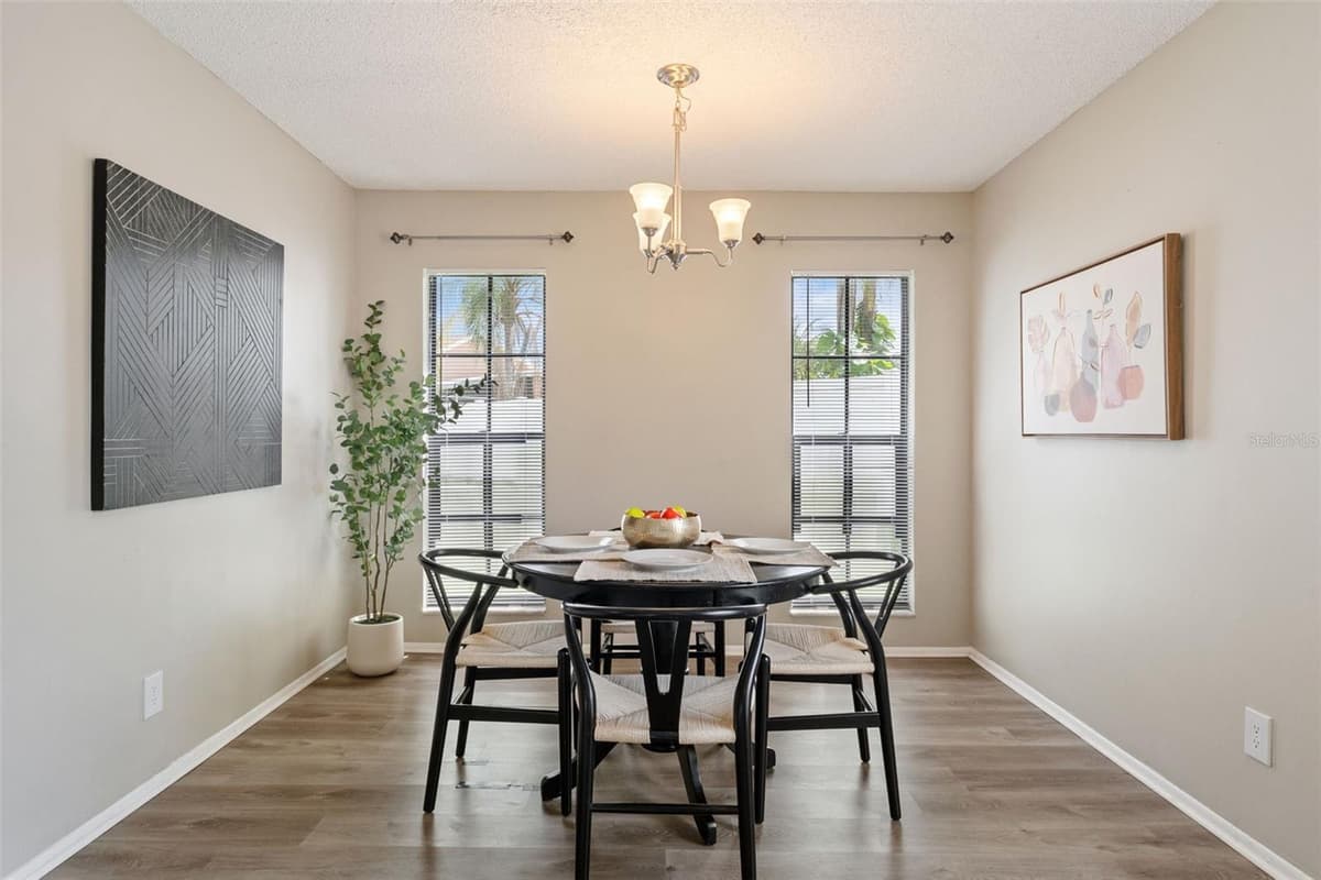 533 MADRIGAL COURT — photo 9 of 43