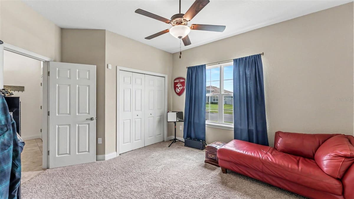 4129 TIMBER VALLEY WAY — photo 8 of 37