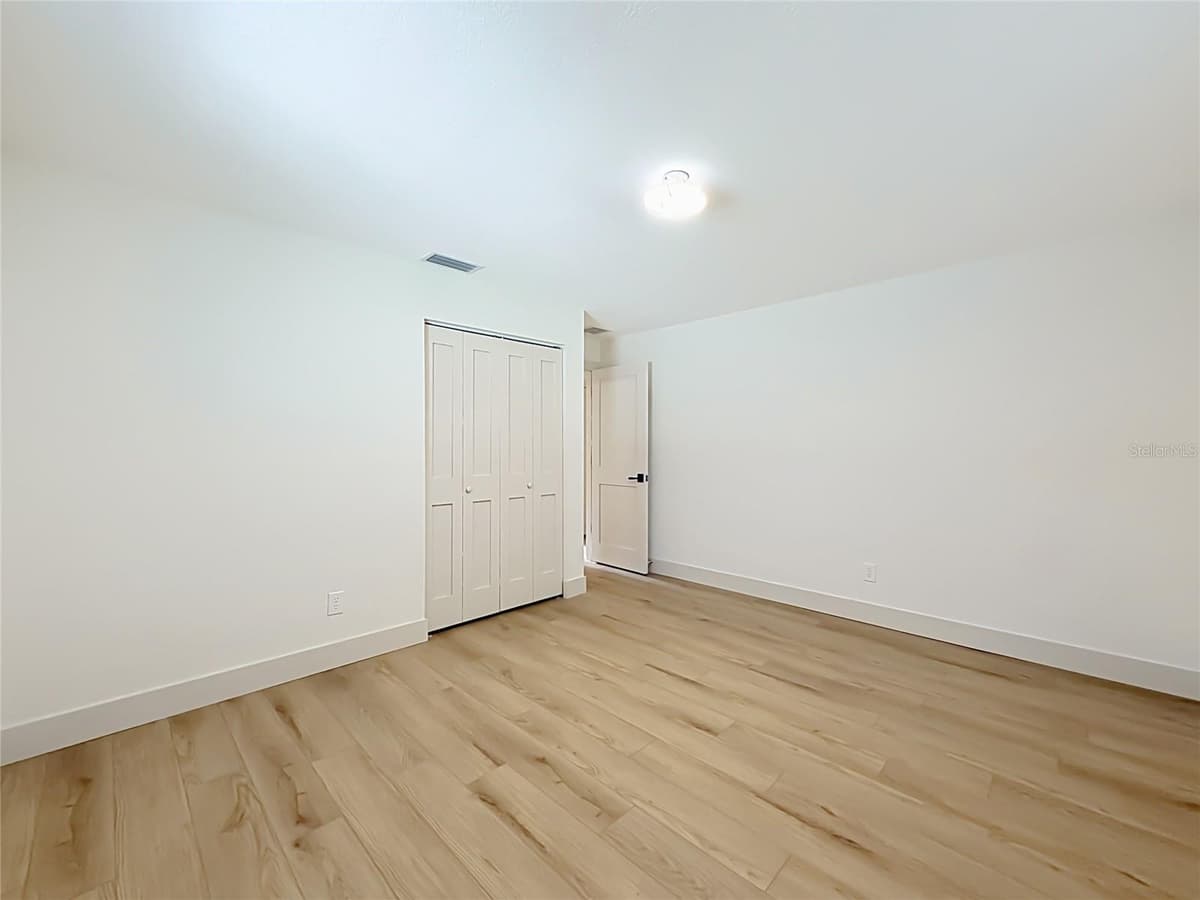 1931 VALENCIA WAY — photo 20 of 39