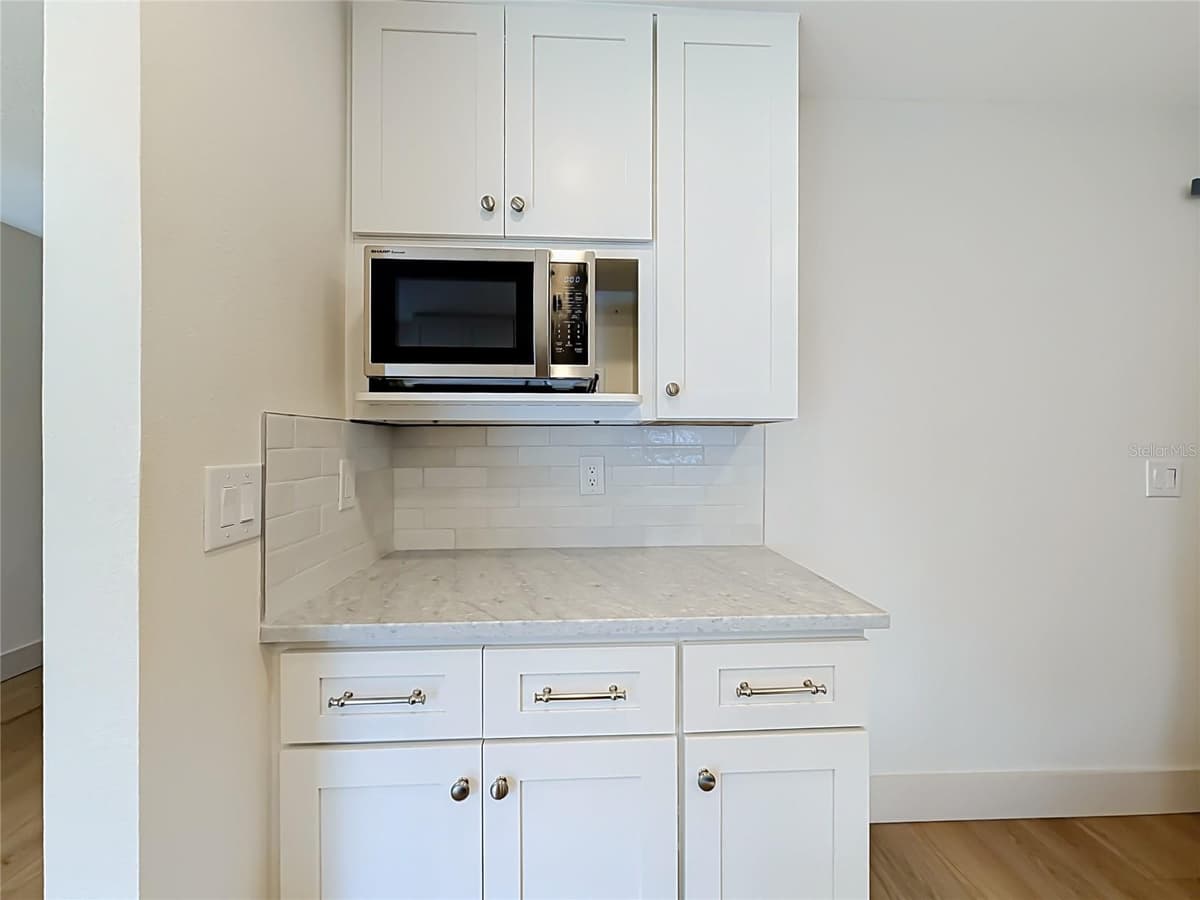 1931 VALENCIA WAY — photo 13 of 39