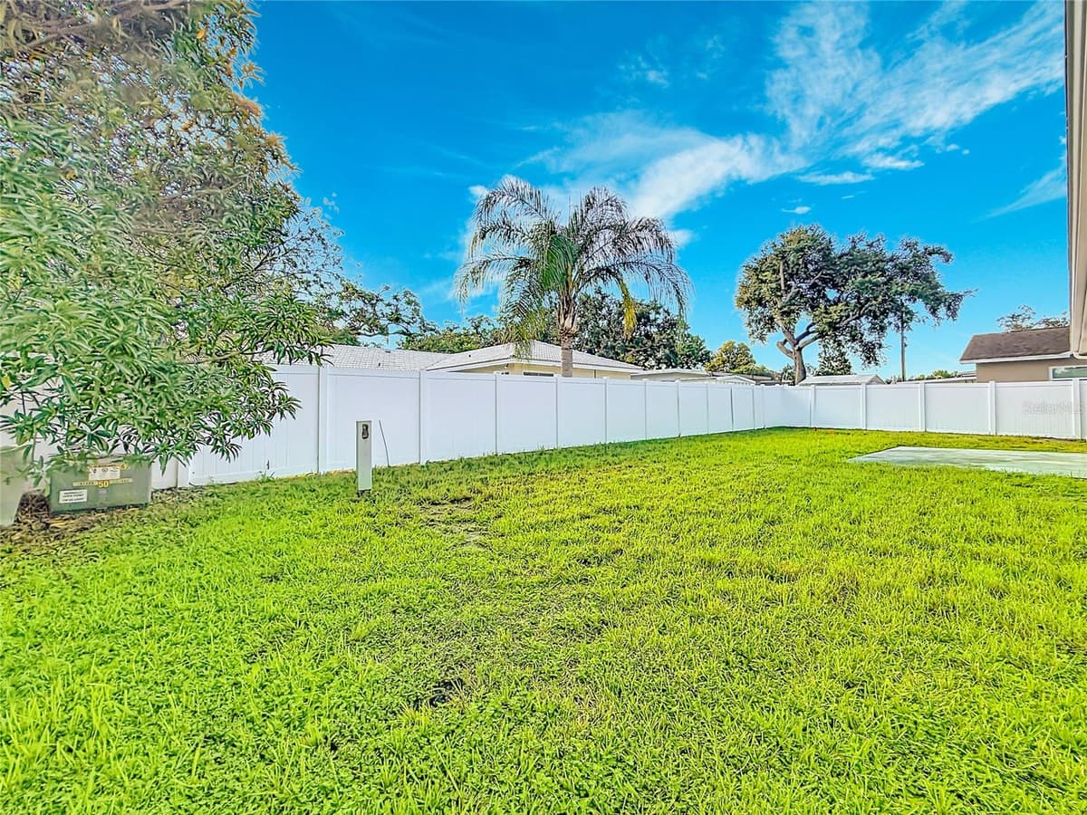 1931 VALENCIA WAY — photo 31 of 39