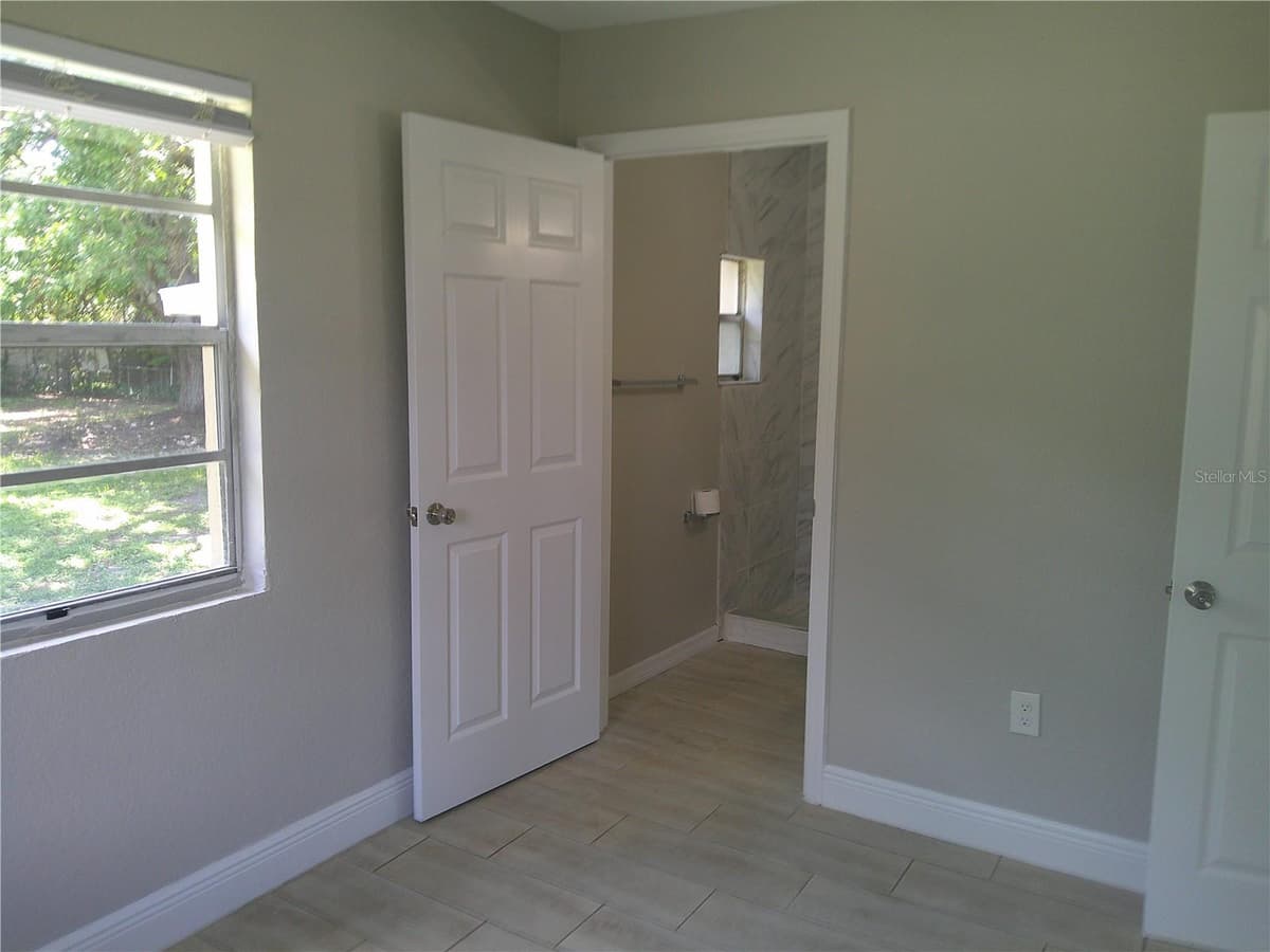 1241 NICHOLSON STREET — photo 17 of 25
