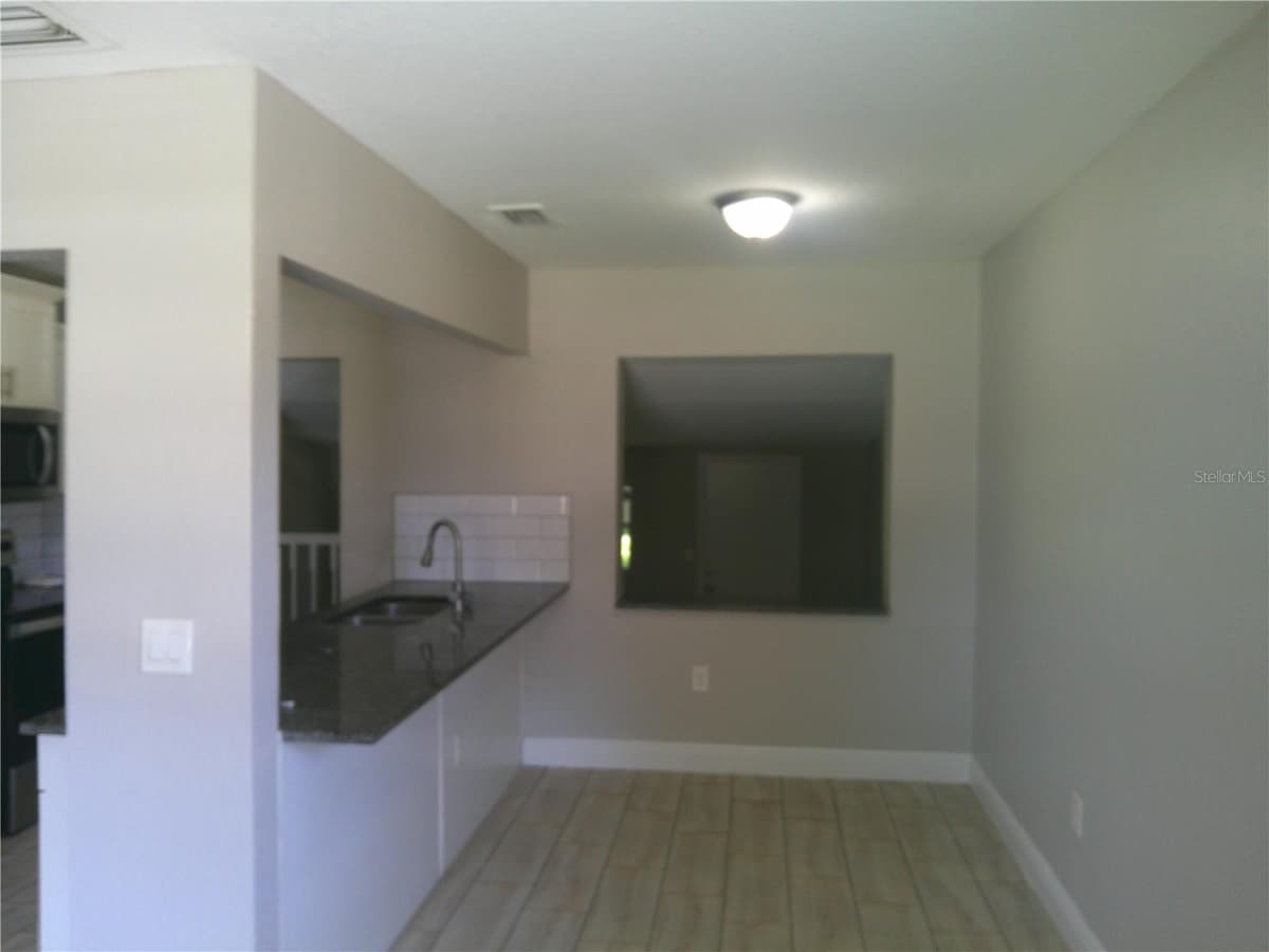 1241 NICHOLSON STREET — photo 3 of 25