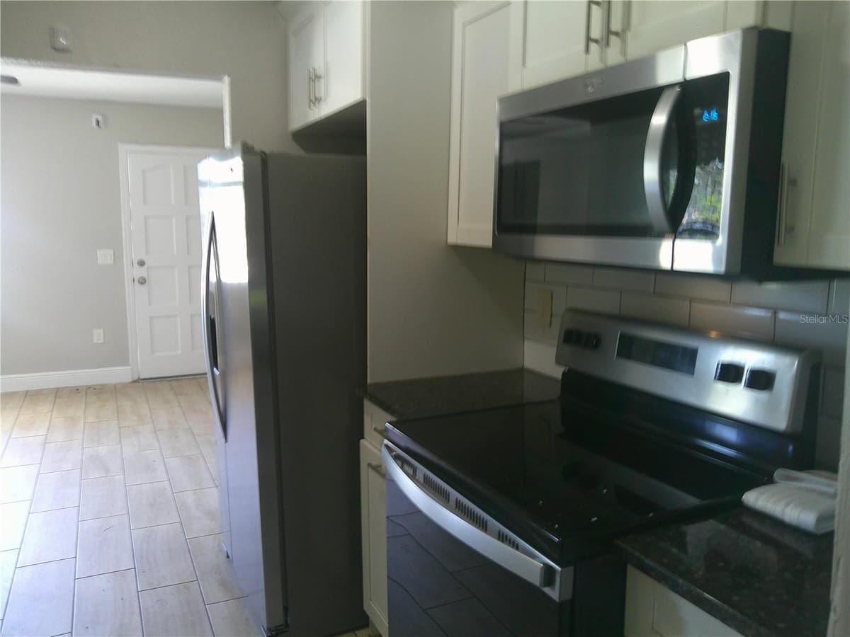 1241 NICHOLSON STREET — photo 9 of 25