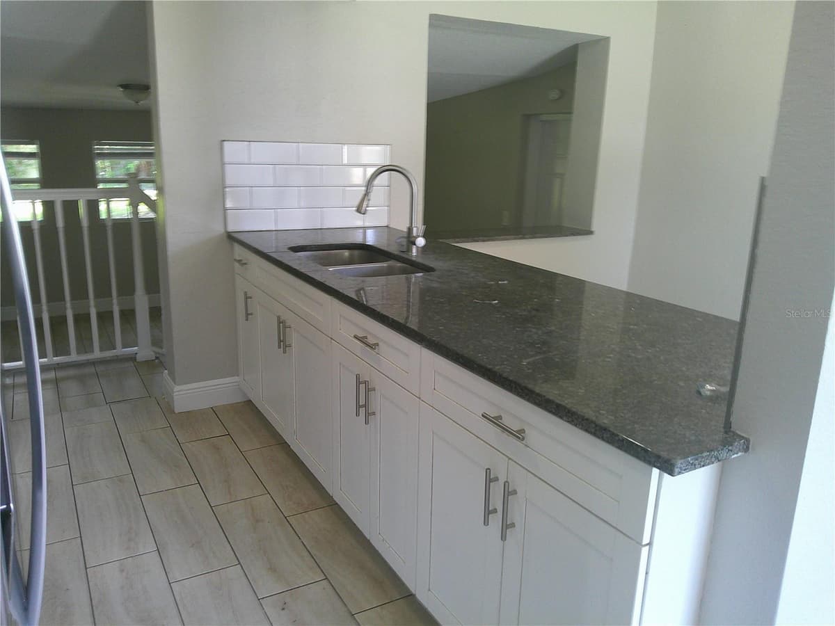 1241 NICHOLSON STREET — photo 7 of 25