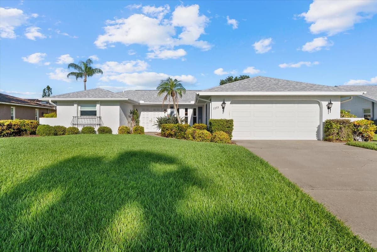 1233 PINEBROOK WAY — photo 3 of 34