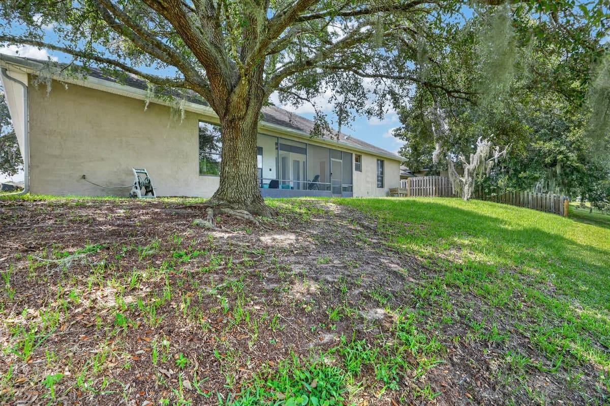 1517 CLAPTON DRIVE — photo 35 of 44