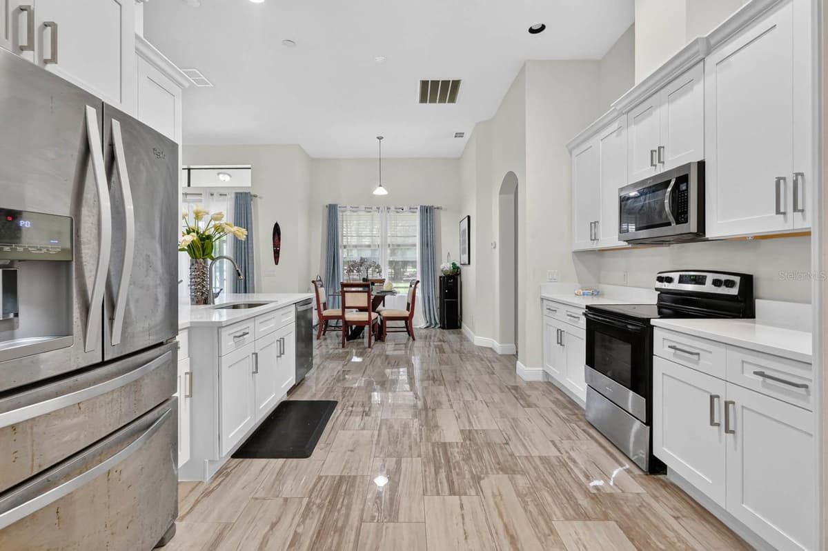 1517 CLAPTON DRIVE — photo 15 of 44