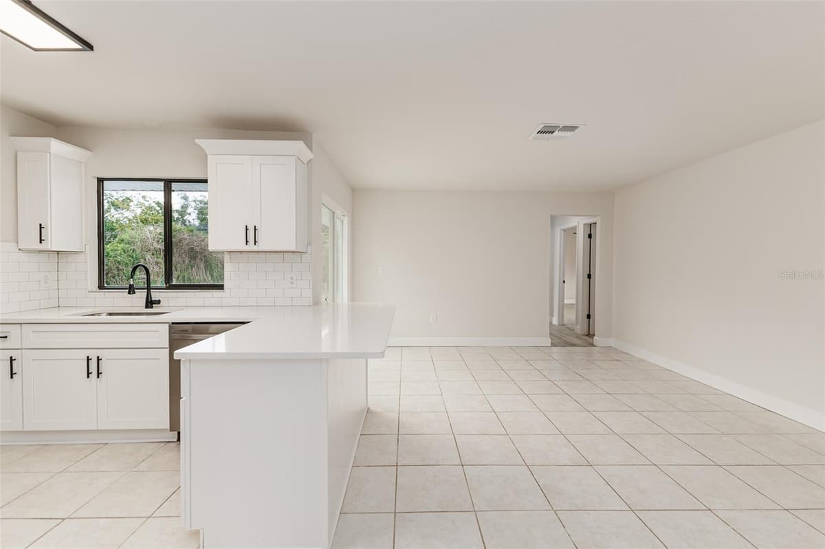 4826 KIMBALL COURT — photo 6 of 31