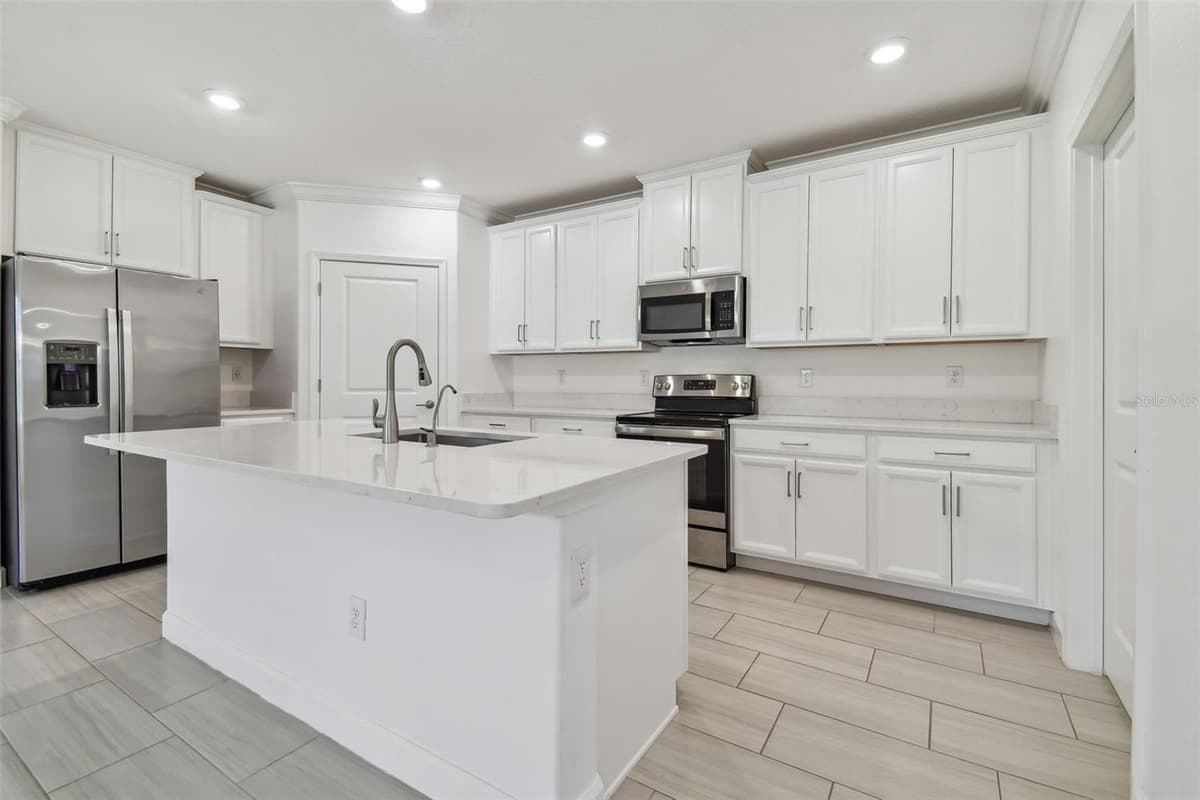 16710 SHELL BAY DRIVE — photo 14 of 53