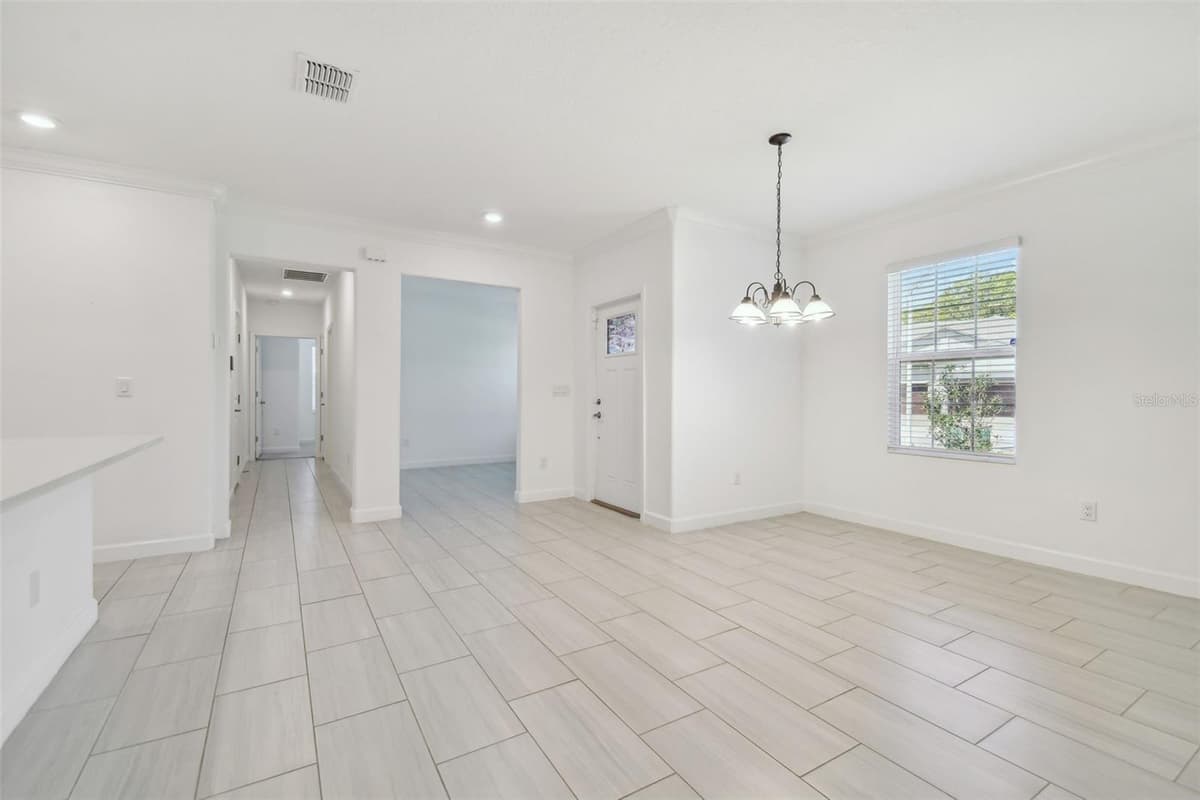 16710 SHELL BAY DRIVE — photo 10 of 53