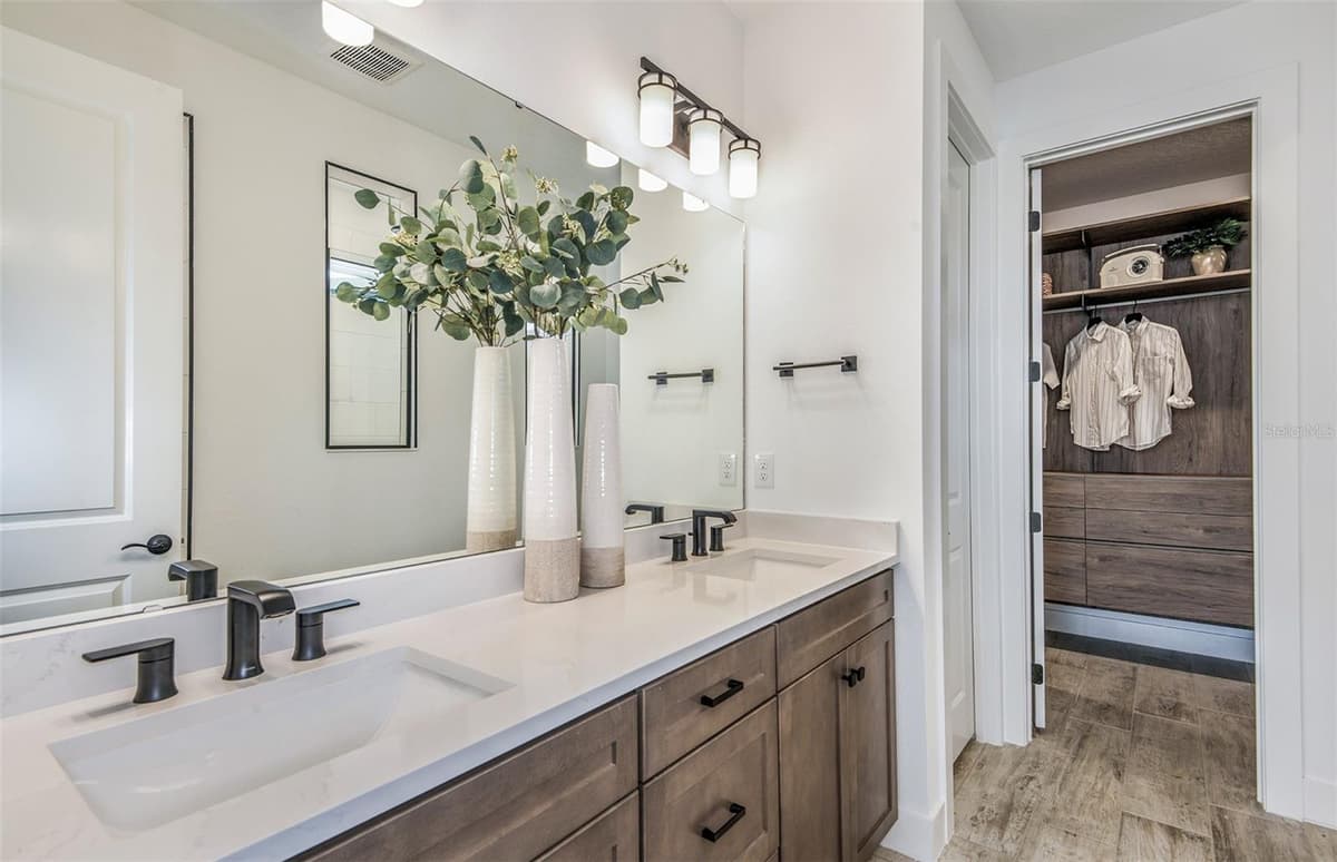 33406 HERDS HALLOW WAY — photo 11 of 34