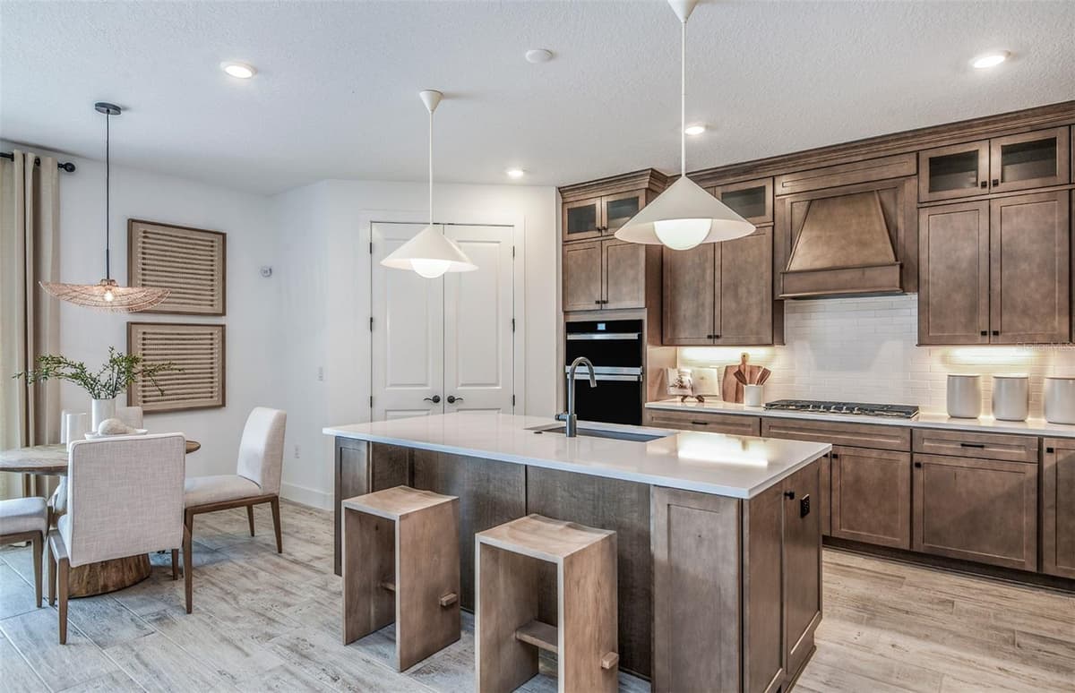 33406 HERDS HALLOW WAY — photo 4 of 34