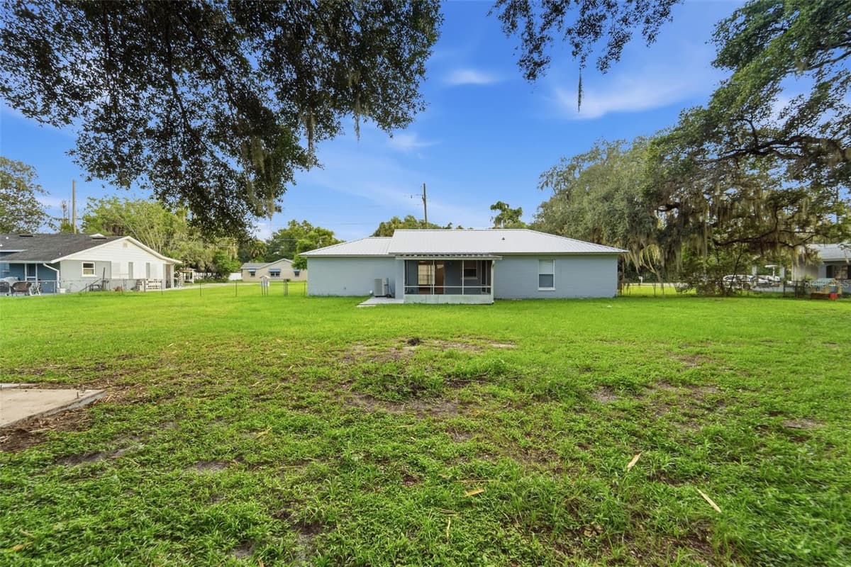 164 DEBARY DRIVE — photo 36 of 45
