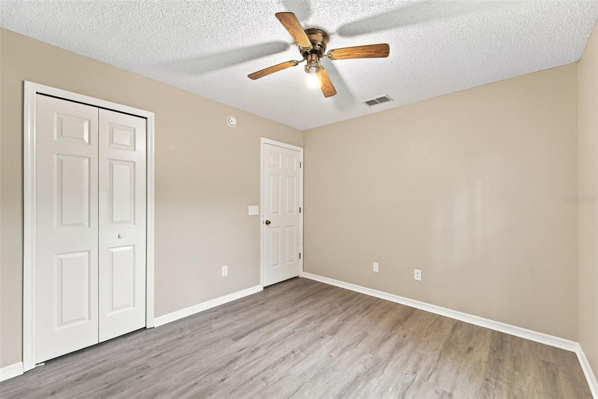 164 DEBARY DRIVE — photo 25 of 45