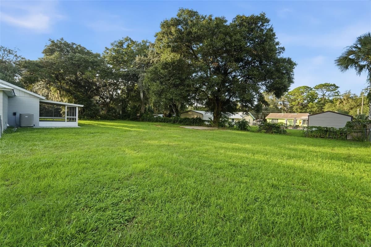 164 DEBARY DRIVE — photo 32 of 45