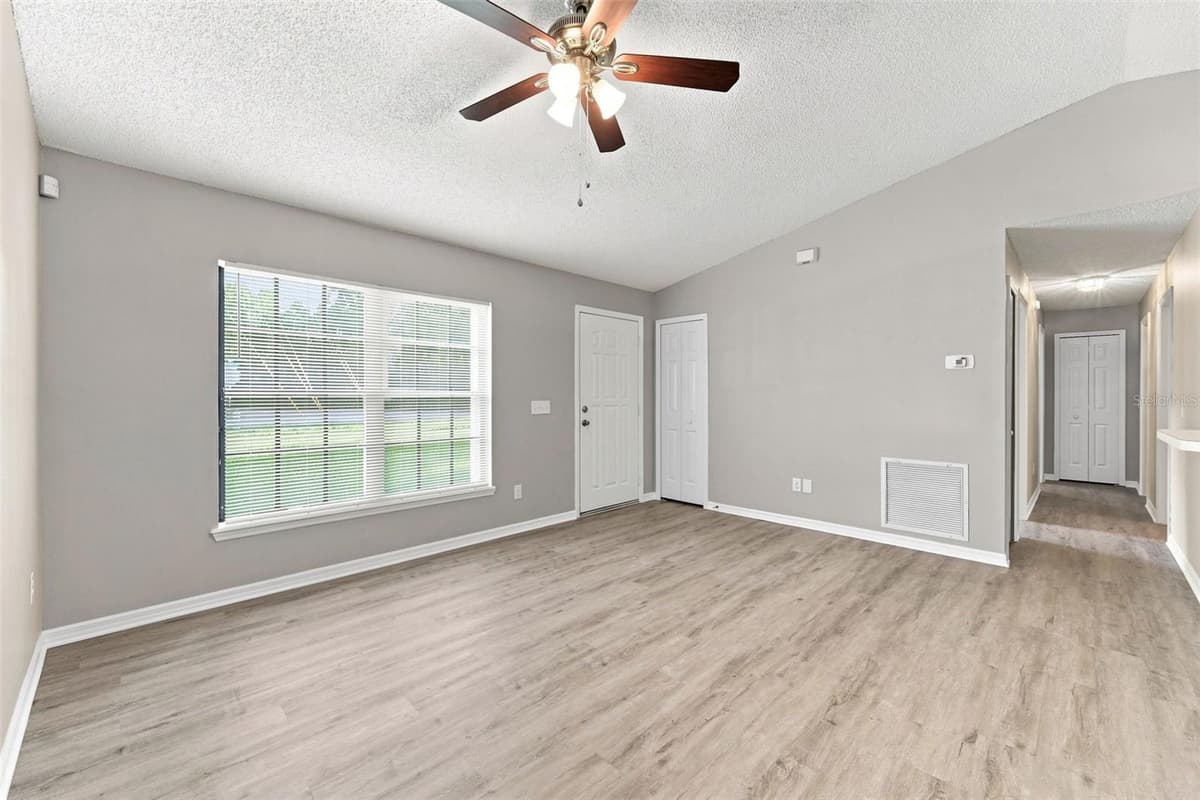 164 DEBARY DRIVE — photo 7 of 45