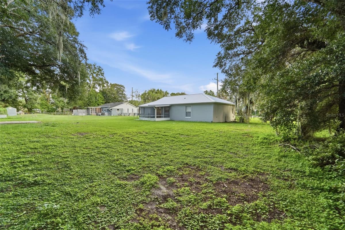164 DEBARY DRIVE — photo 33 of 45