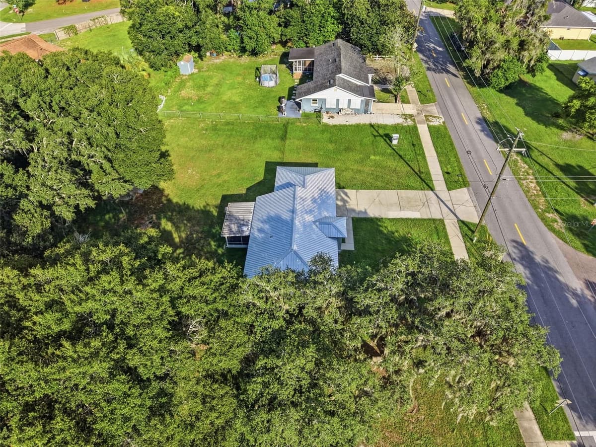 164 DEBARY DRIVE — photo 42 of 45