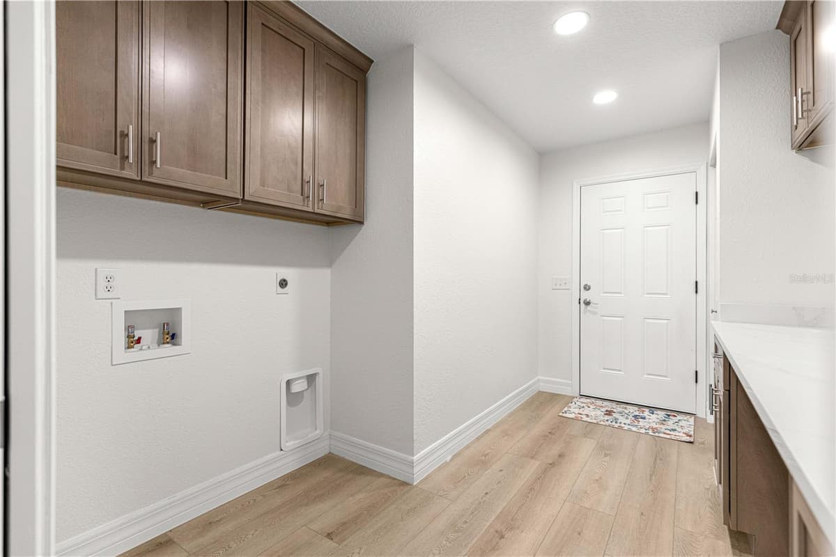 804 46TH COURT — photo 37 of 61
