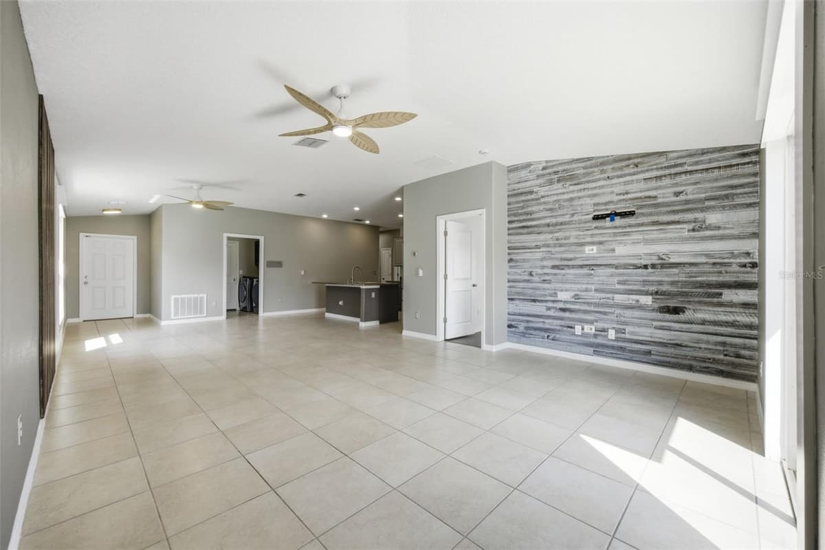 16843 PEACEFUL VALLEY DRIVE — photo 19 of 55