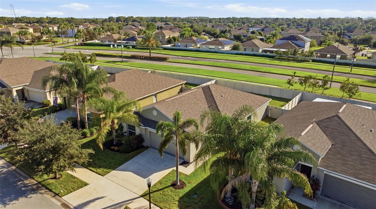 16843 PEACEFUL VALLEY DRIVE — photo 46 of 55