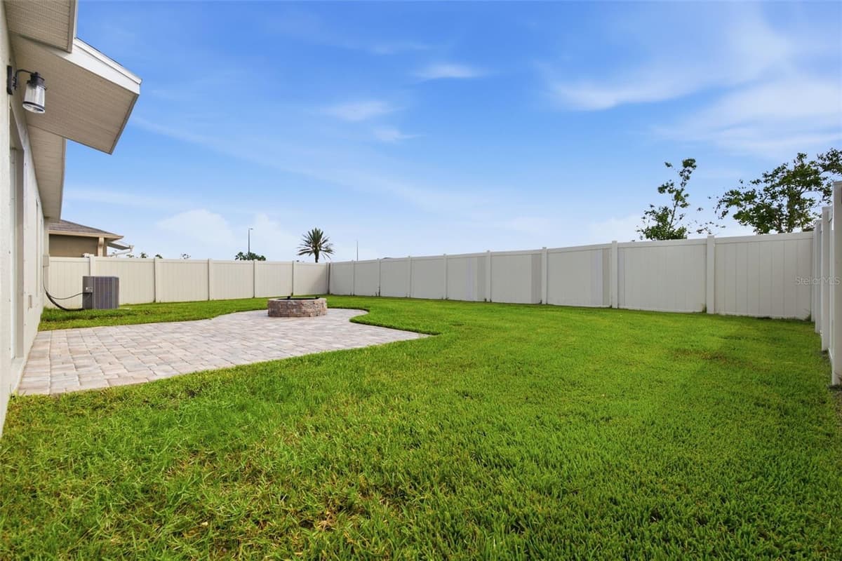 16843 PEACEFUL VALLEY DRIVE — photo 40 of 55