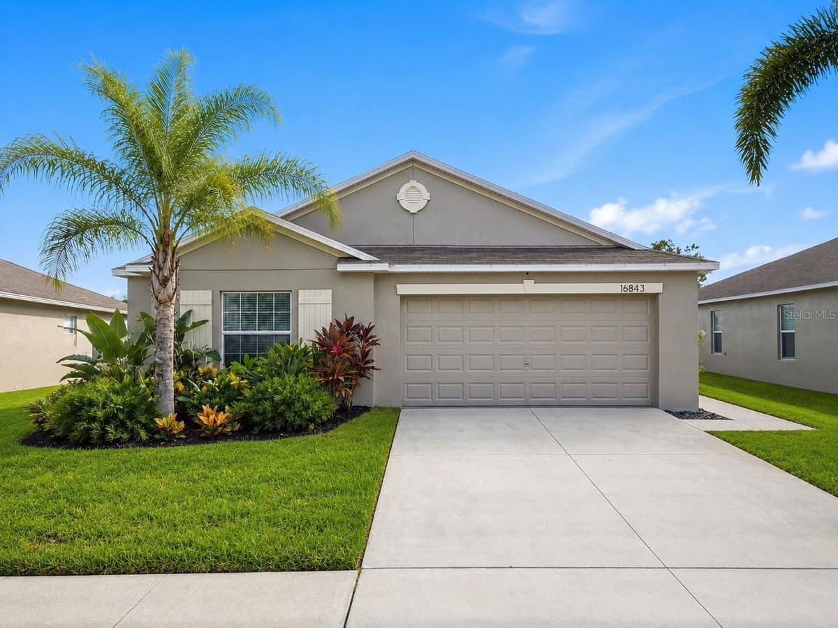 16843 PEACEFUL VALLEY DRIVE — photo 11 of 55
