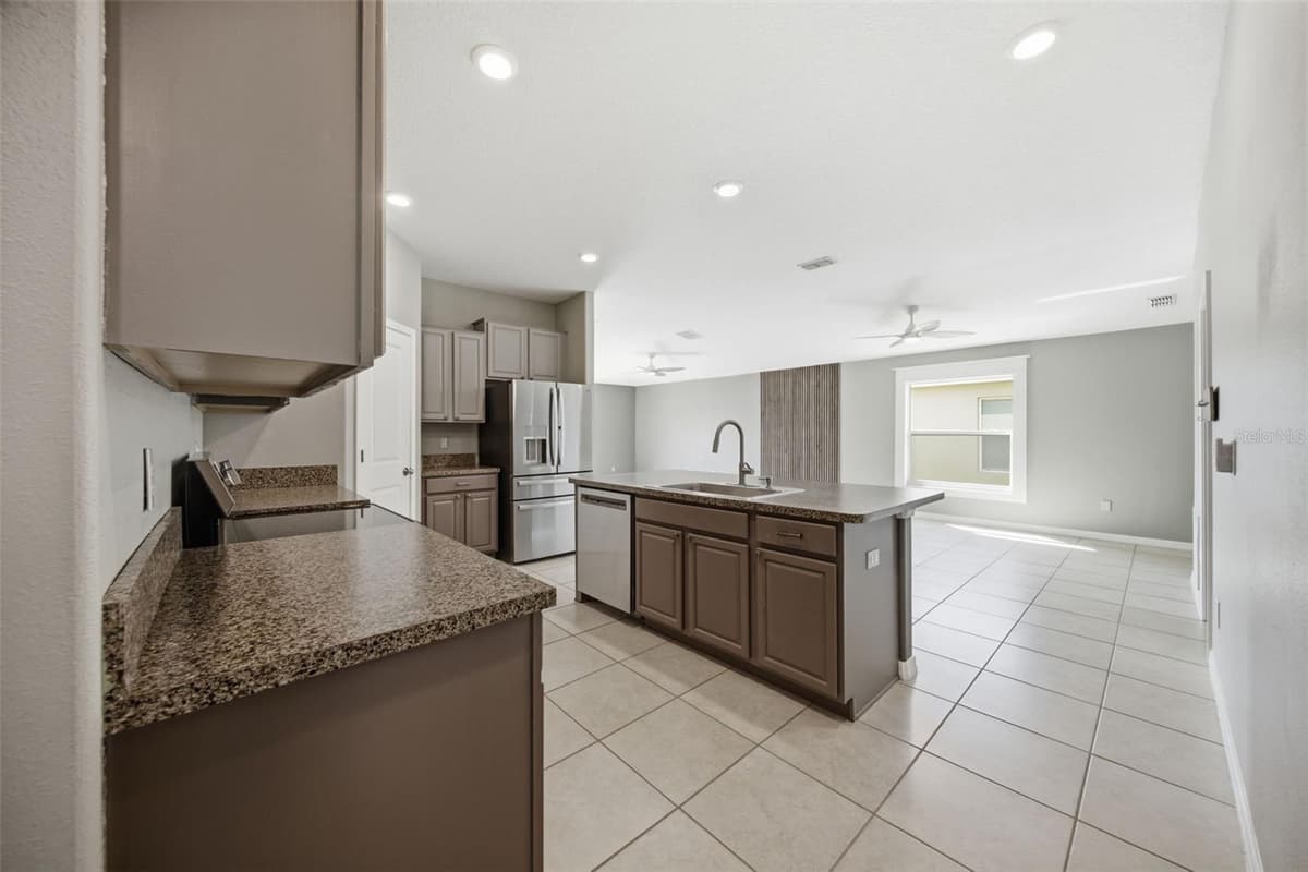 16843 PEACEFUL VALLEY DRIVE — photo 23 of 55