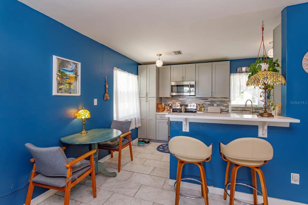 1005 MONTROSE STREET — photo 10 of 26