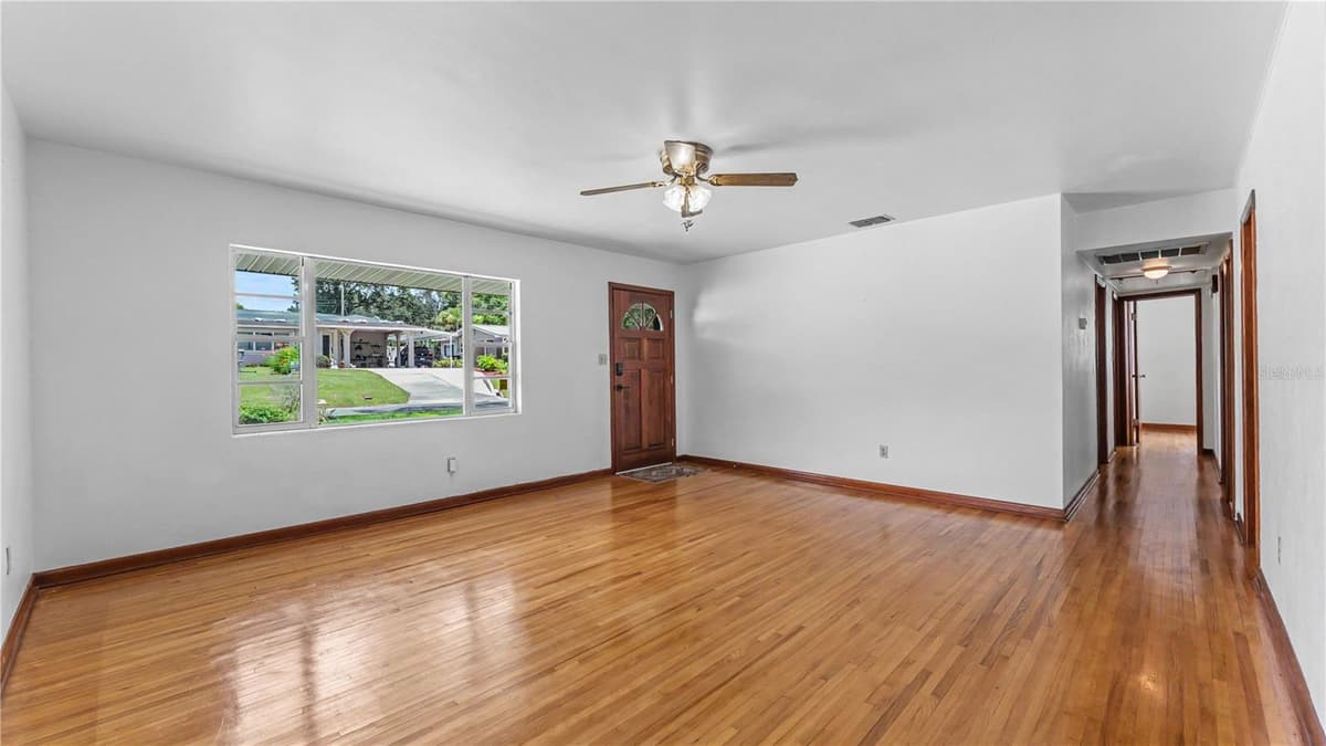 519 FLAMINGO DRIVE — photo 7 of 48