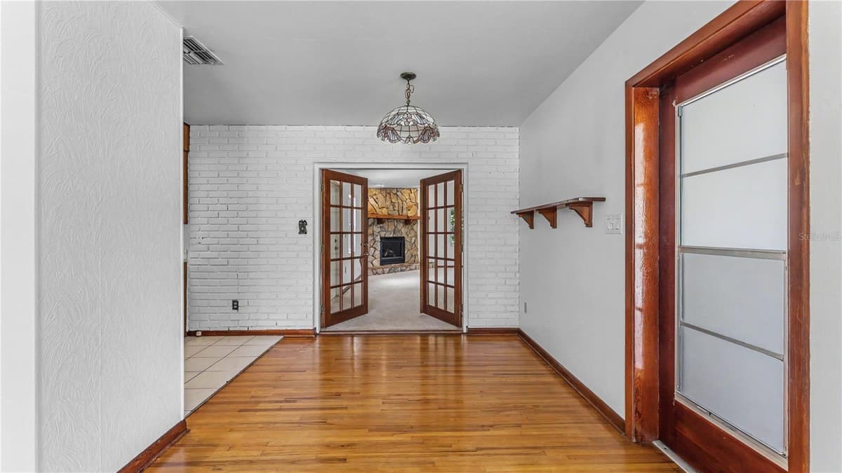 519 FLAMINGO DRIVE — photo 13 of 48
